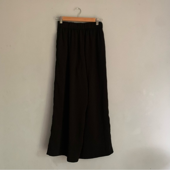 Side Button Wide Leg Pant - Picture 4 of 7